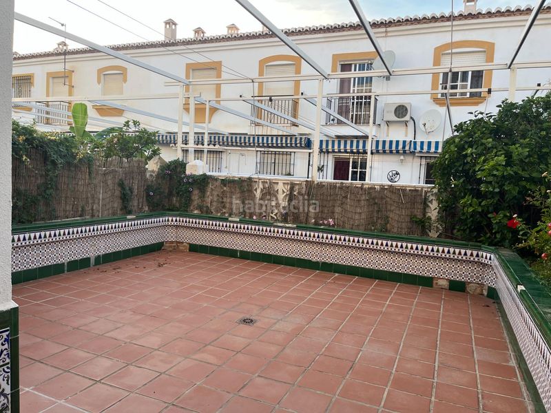 Foto 90e33204-5199-47cf-b631-588341556733. Casa adossada amb piscina a Salobreña costa Salobreña