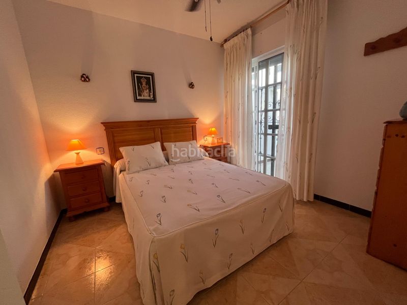 Foto 99c5078a-2a08-48e3-9365-21922c466a30. Casa adossada amb piscina a Salobreña costa Salobreña