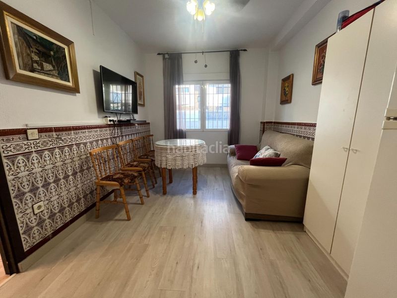 Foto d142cbcb-8d9c-4f8e-8006-baaf1a062695. Casa adossada amb piscina a Salobreña costa Salobreña