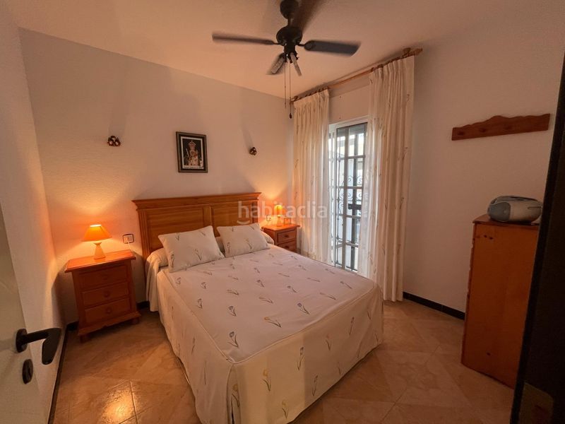 Foto d6b130c2-c6a1-47c4-ab10-4dfbe41ae9f9. Casa adossada amb piscina a Salobreña costa Salobreña