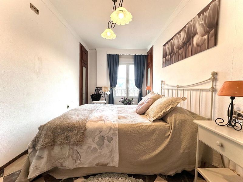 Foto d559b6be-027d-4f97-96c1-cbb7882bd2c6. Pis amb aparcament piscina a Cenes de la Vega