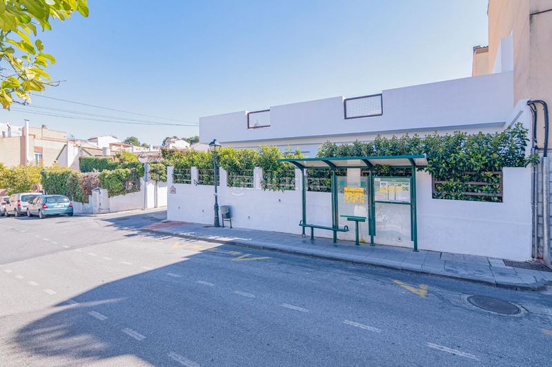 Foto aa40ec78-ba99-4155-b1ef-9657eaf65b69. Chalet villa oasis en Cájar