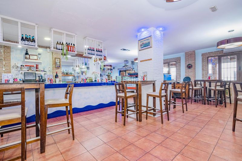 Foto 47bc8390-0bb2-4651-a829-8a260db78bcb. Xalet a Ogíjares