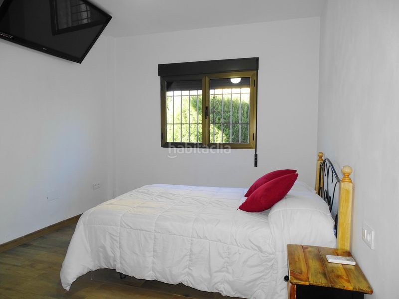 Foto 65d1581d-9620-4fb2-ac32-622cac52e9e6. Xalet amb aparcament piscina a Atarfe