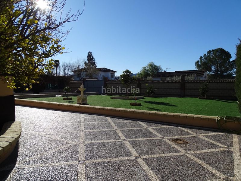 Foto 8054b183-c2d8-4aa5-8c57-c5e80902cba6. Xalet amb aparcament piscina a Atarfe