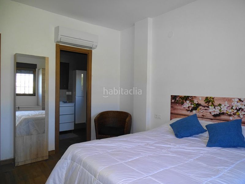 Foto a99bd67c-3a74-40c4-a37c-185d32b55ed3. Xalet amb aparcament piscina a Atarfe