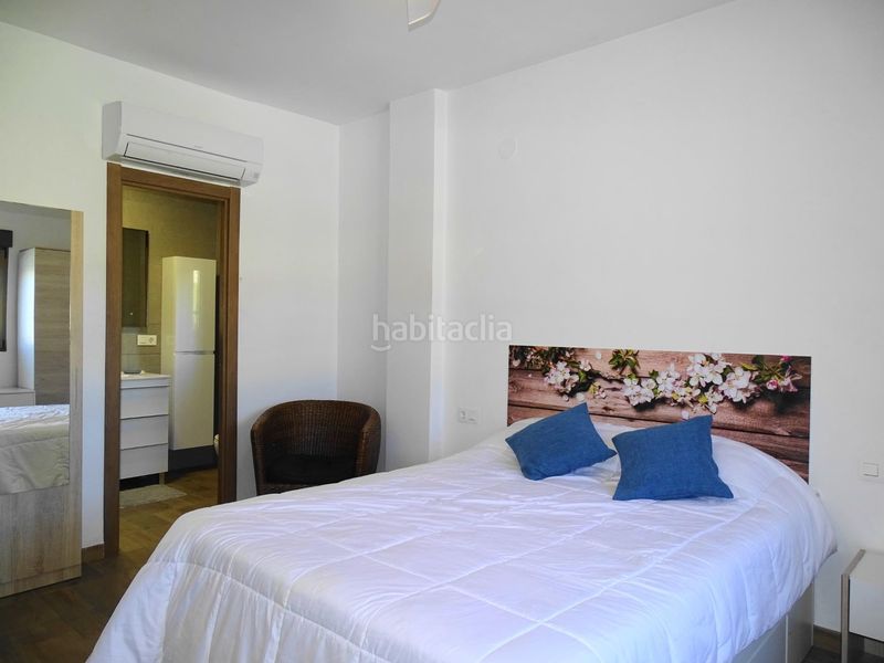 Foto b58ea545-aeba-4ab6-9749-d6f17bd113cb. Xalet amb aparcament piscina a Atarfe