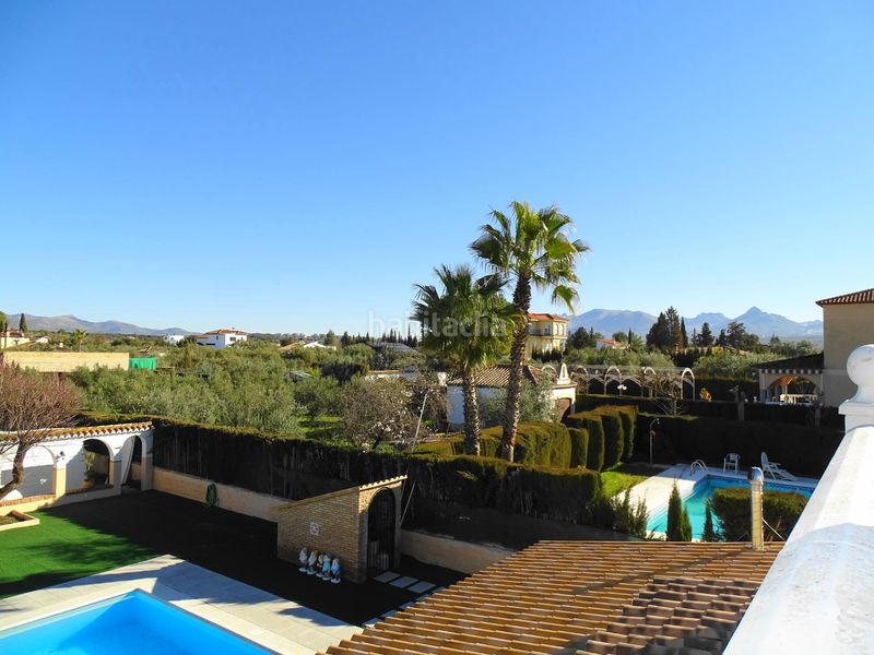 Foto bae1dbe7-f44c-4692-a580-9c145d73154c. Xalet amb aparcament piscina a Atarfe