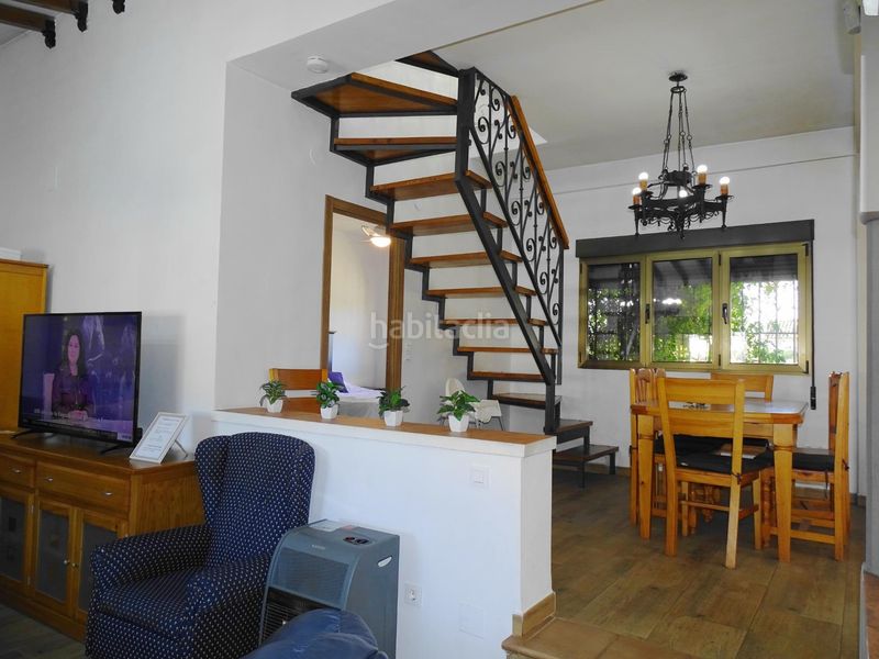 Foto d69e83a4-f365-45fb-9cfb-a933aba694b0. Xalet amb aparcament piscina a Atarfe