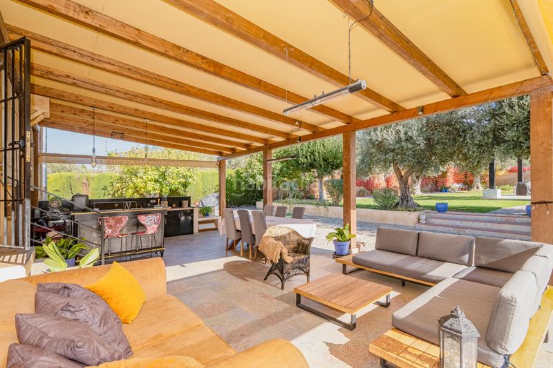 Foto 197ed958-6841-4e8f-8b43-f6b5f6f96d5f. Xalet amb aparcament a Gójar