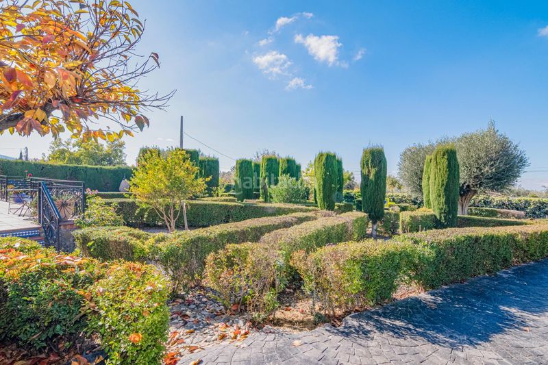 Foto 6748f77c-104b-4d21-89f6-303711f78582. Xalet amb aparcament a Gójar