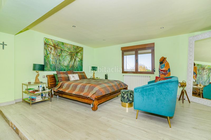 Foto 97cc1dad-7781-4d3f-b2bb-27fc56543fdb. Xalet amb aparcament a Gójar