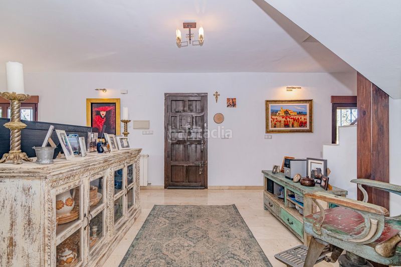 Foto d5470437-96a4-4a1b-8657-00cca418364d. Xalet amb aparcament a Gójar