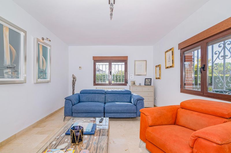 Foto d5b400cd-3261-410a-9f36-5cd7c934b674. Xalet amb aparcament a Gójar