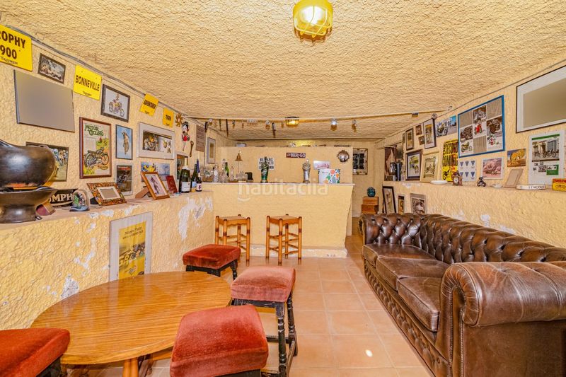 Foto e6d7db8f-6523-47ee-b151-a1403a8ba051. Xalet amb aparcament a Gójar