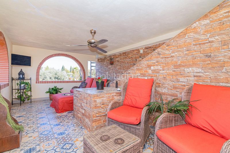 Foto efdf9168-810f-40d3-9e9e-9606cfbdd69f. Xalet amb aparcament a Gójar