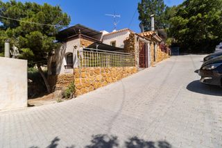 Mas  Guainos alto. Casa en guainos altos, adra