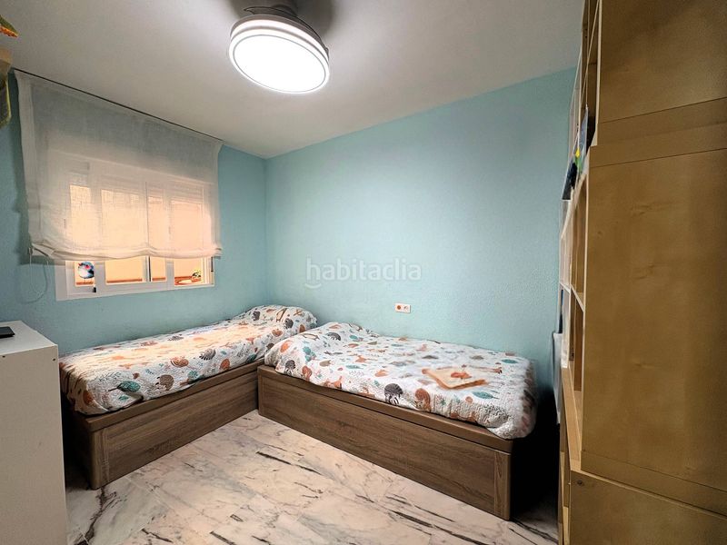 Foto 182e9e98-f4a9-4144-b41f-510287fe0768. Flat with parking in Centro Salobreña