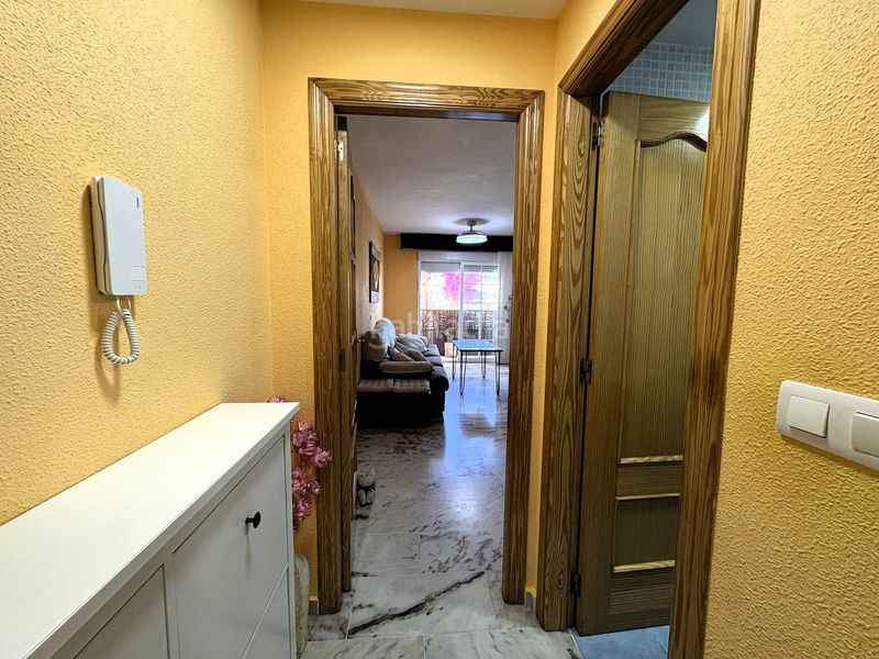 Foto a8d30e09-029e-4b42-b460-9d6a713250c7. Flat with parking in Centro Salobreña