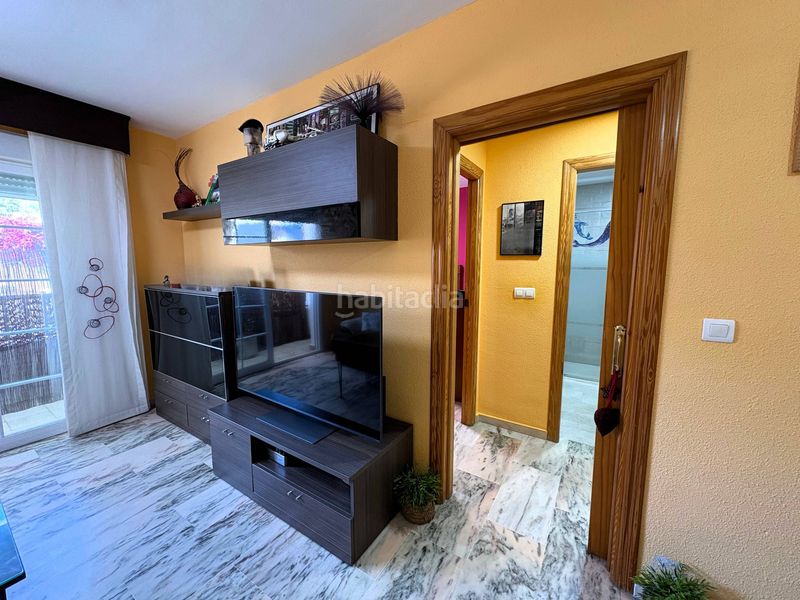 Foto a946f369-ccf8-46cd-87c2-8d21af50d30a. Flat with parking in Centro Salobreña