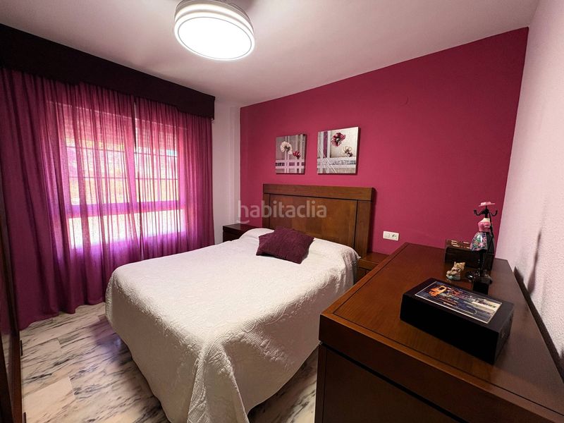 Foto b1d2833f-4ddb-4932-8ece-8971486443de. Flat with parking in Centro Salobreña