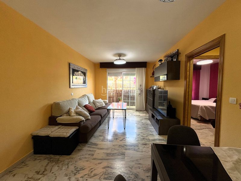 Foto d147b9f1-3579-43fb-a59c-0961c752a8d3. Flat with parking in Centro Salobreña