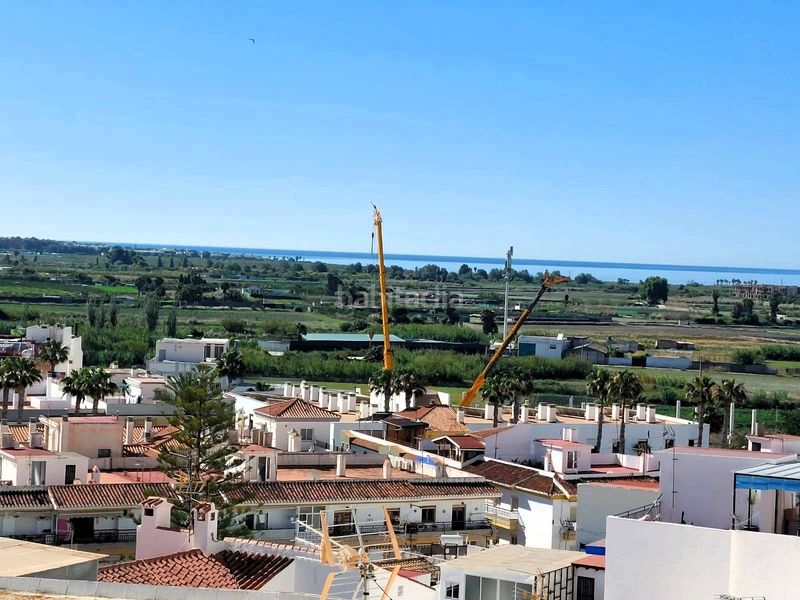 Foto d69334ff-5293-4911-8b3b-8ed3abc44744. Casa a Centro Salobreña