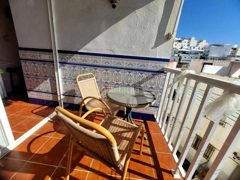 Foto f3ccb76e-26e8-4819-bfe2-f63370ae6cb2. Casa a Centro Salobreña