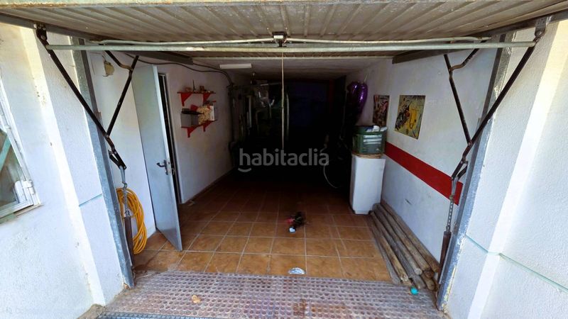 Foto 55322f66-c10d-4a17-aacf-6ab1e9a4abf1. Casa amb aparcament a Castell de Ferro