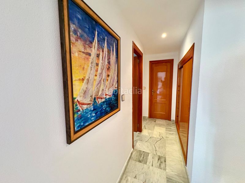 Foto 1590a819-0987-49ae-bfc1-91370f60aa86. Apartament amb aparcament piscina a Salobreña costa Salobreña