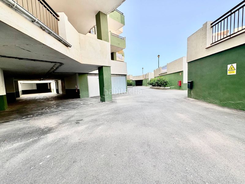 Foto 2ccc15ce-7046-4302-a389-c16c54e5574b. Apartament amb aparcament piscina a Salobreña costa Salobreña