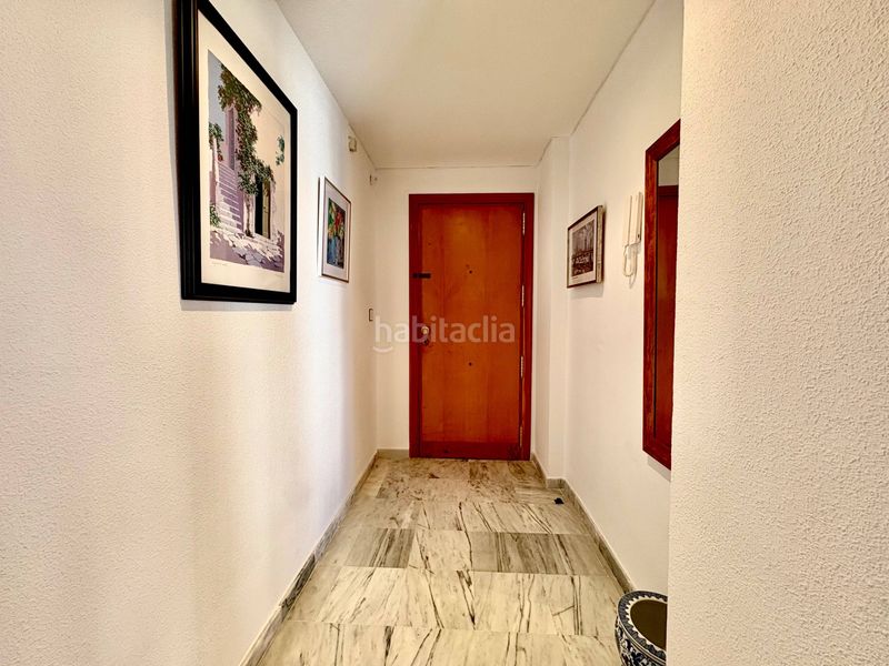 Foto 6656636c-800e-4b2e-9426-af10aed85077. Apartament amb aparcament piscina a Salobreña costa Salobreña