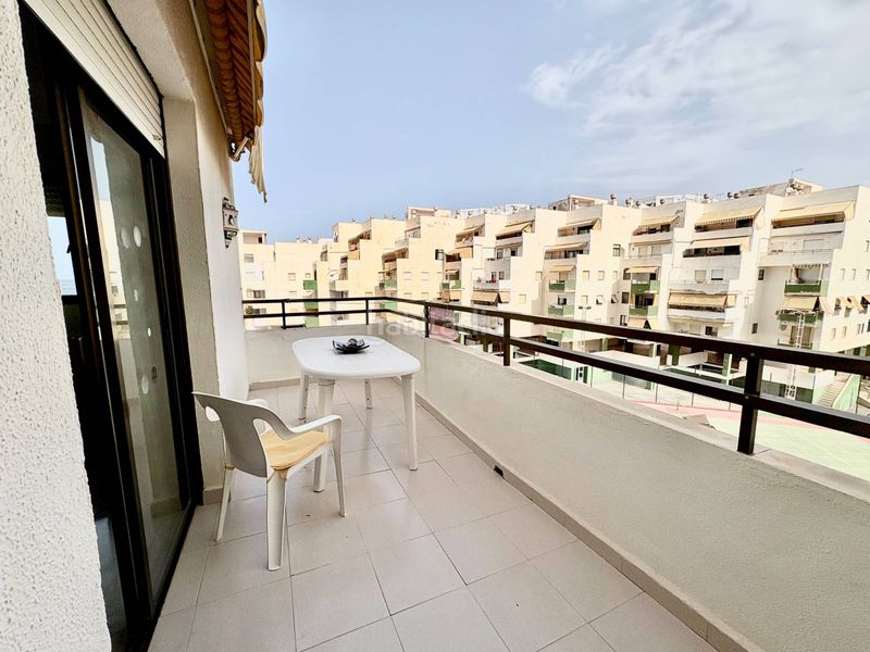 Foto fe64c79a-6f79-4155-a067-874cd65b6a69. Apartament amb aparcament piscina a Salobreña costa Salobreña