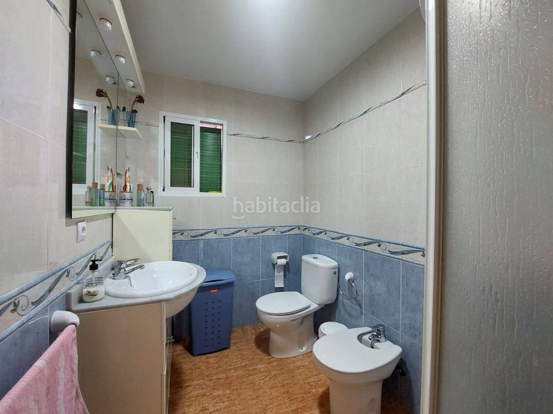 Foto cb599d8b-5ddb-43a6-830c-f865bc78404e. Casa a Centro Salobreña