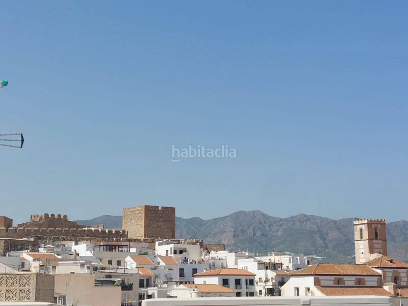 Foto ea811fc7-b0e6-46a5-b448-5a5082076163. Casa a Centro Salobreña