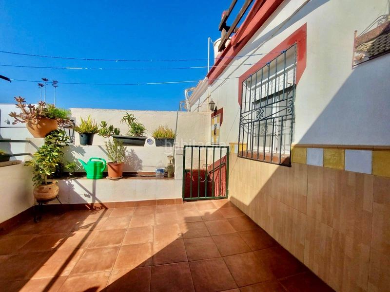 Foto e10b7995-f3f1-420f-ac25-ac208fdade37. Casa a Centro Salobreña