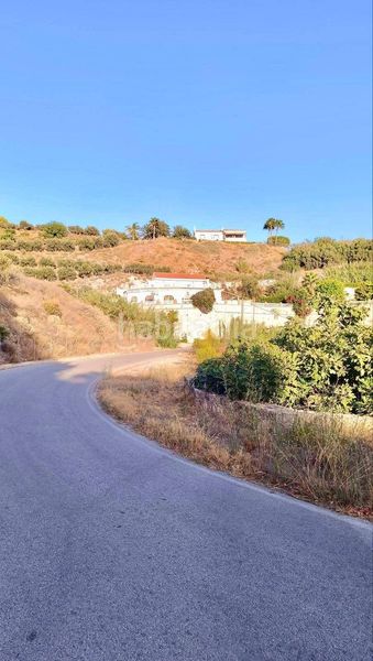 Foto 72f11c89-6989-4fb1-b7e6-9b761a79ee32. Masia amb aparcament piscina a Motril ciudad Motril