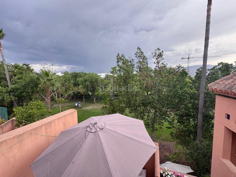 Foto 85102a09-be57-40d8-9945-8c2680122b36. Casa aparellada amb calefacció aparcament piscina a Motril
