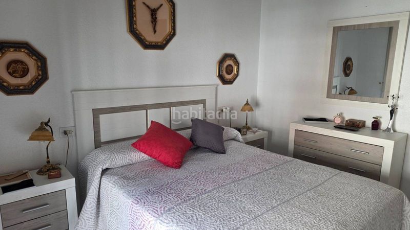 Foto ae7de8d8-b10e-4e89-afb7-07705795fa02. Casa  con tres terrazas en Centro Salobreña