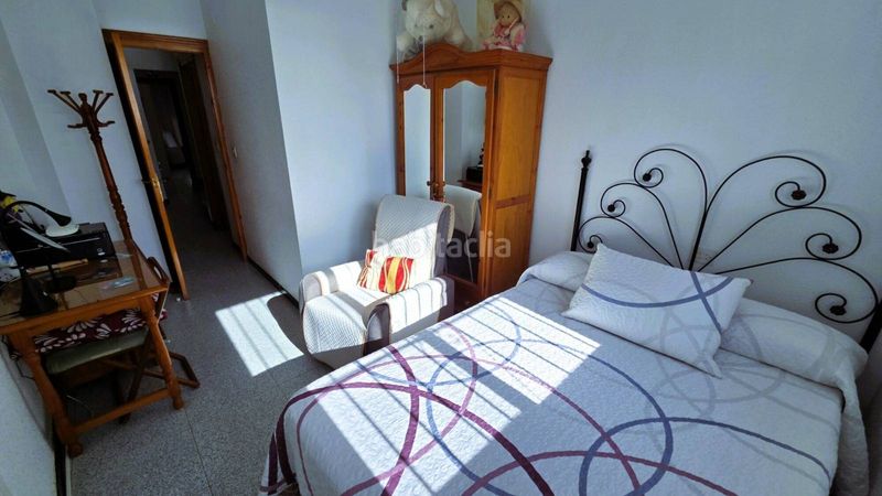 Foto f2af1561-dfd8-4dfe-8107-b04cd2c0b628. Casa  con tres terrazas en Centro Salobreña