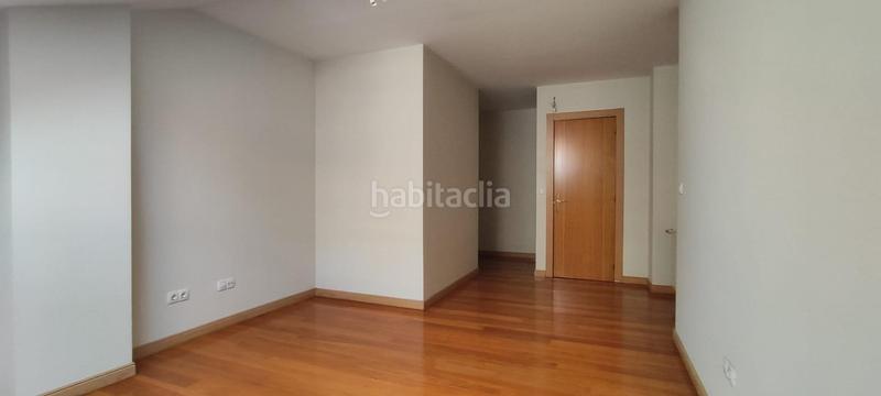 Foto e014dfbf-90c0-4a03-9f99-028d6bbded9e. Duplex con riscaldamento in El Parque - Zapatón Torrelavega