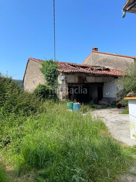 Foto 67ca15af-c4ac-4f12-8056-aaaa0c5d05ce. Casa  de piedra con corral para rehabilitar en periedo en Cabezón de la Sal
