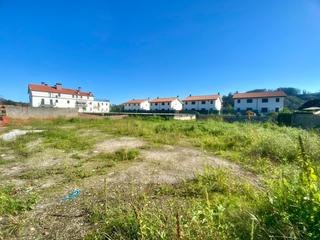 Terreny residencial a Cabezón de la Sal. Parcela urbana en casar de periedo
