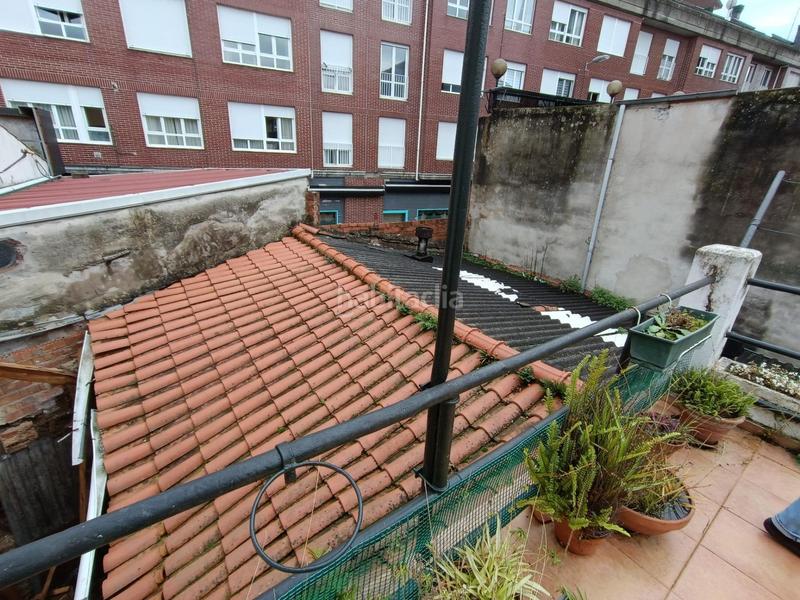 Foto 6713a7cb-9a96-4ebe-8375-c9e7ca314337. Piso conjunto de edificaciones con múltiples posibilidades de inversión! en Torrelavega