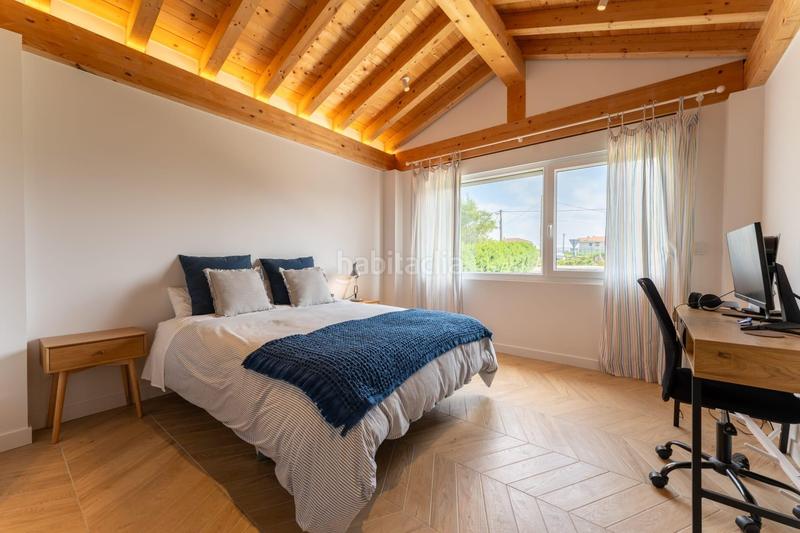 Foto 7bb49b50-2ee8-4919-bf14-6261c07c69ac. Chalet unifamiliar con vistas al mar. en Suances