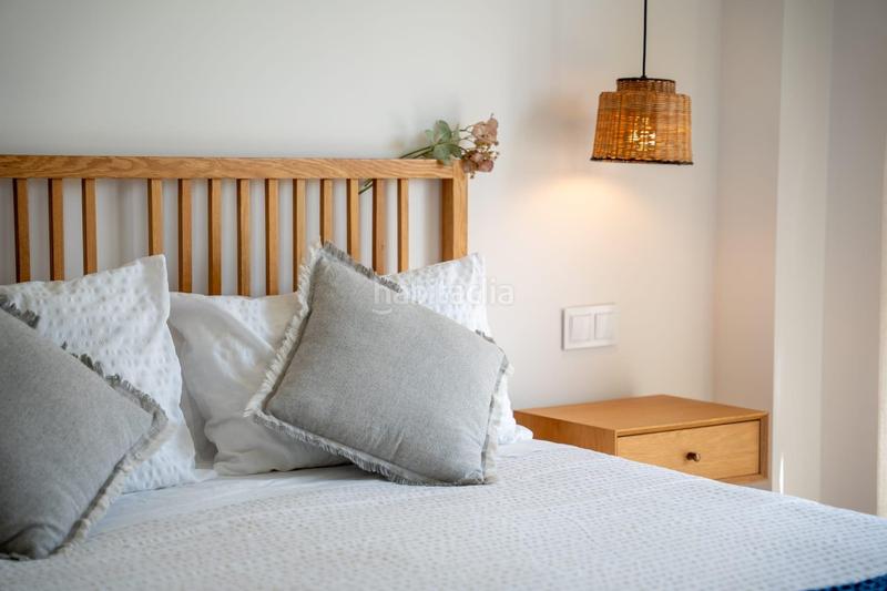 Foto cbd7eb24-289f-4709-b2cd-62a14629c154. Chalet unifamiliar con vistas al mar. en Suances