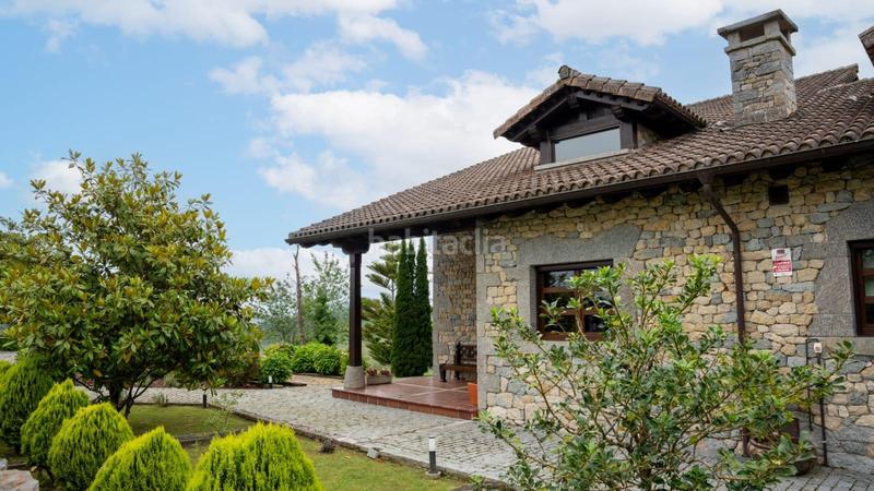 Foto e281d2af-9610-4782-af74-c699c8b64e78. Masía casa de piedra con gran finca en plena naturaleza en Ribadedeva