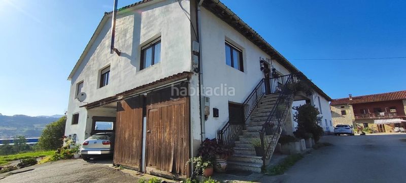 Foto 46240ee8-d377-48a2-bfc7-4d3c2c2e6008. Haus mit heizung parking in San Felices de Buelna
