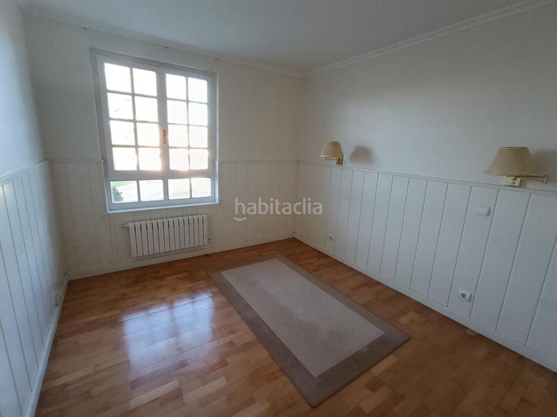 Foto c9206476-9107-4fe9-9316-7cfc142da891. Casa amb calefacció aparcament a Sierrapando Torrelavega