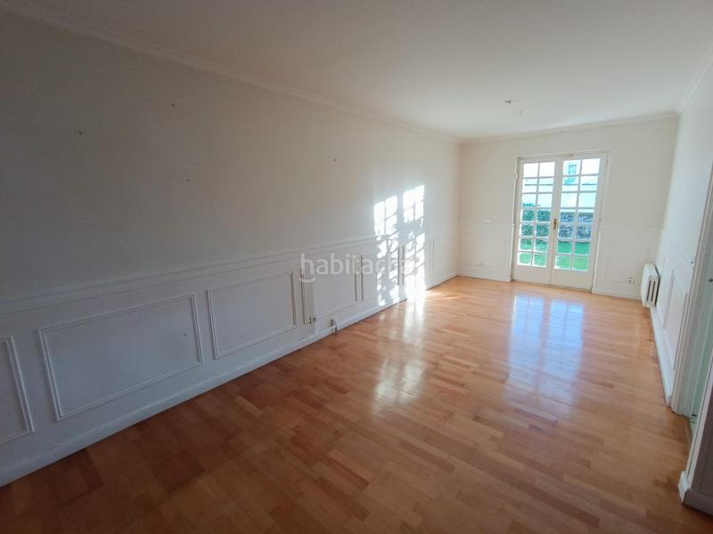 Foto e97e3862-6c5f-4f70-985f-c3ee67d1bdcd. Casa amb calefacció aparcament a Sierrapando Torrelavega